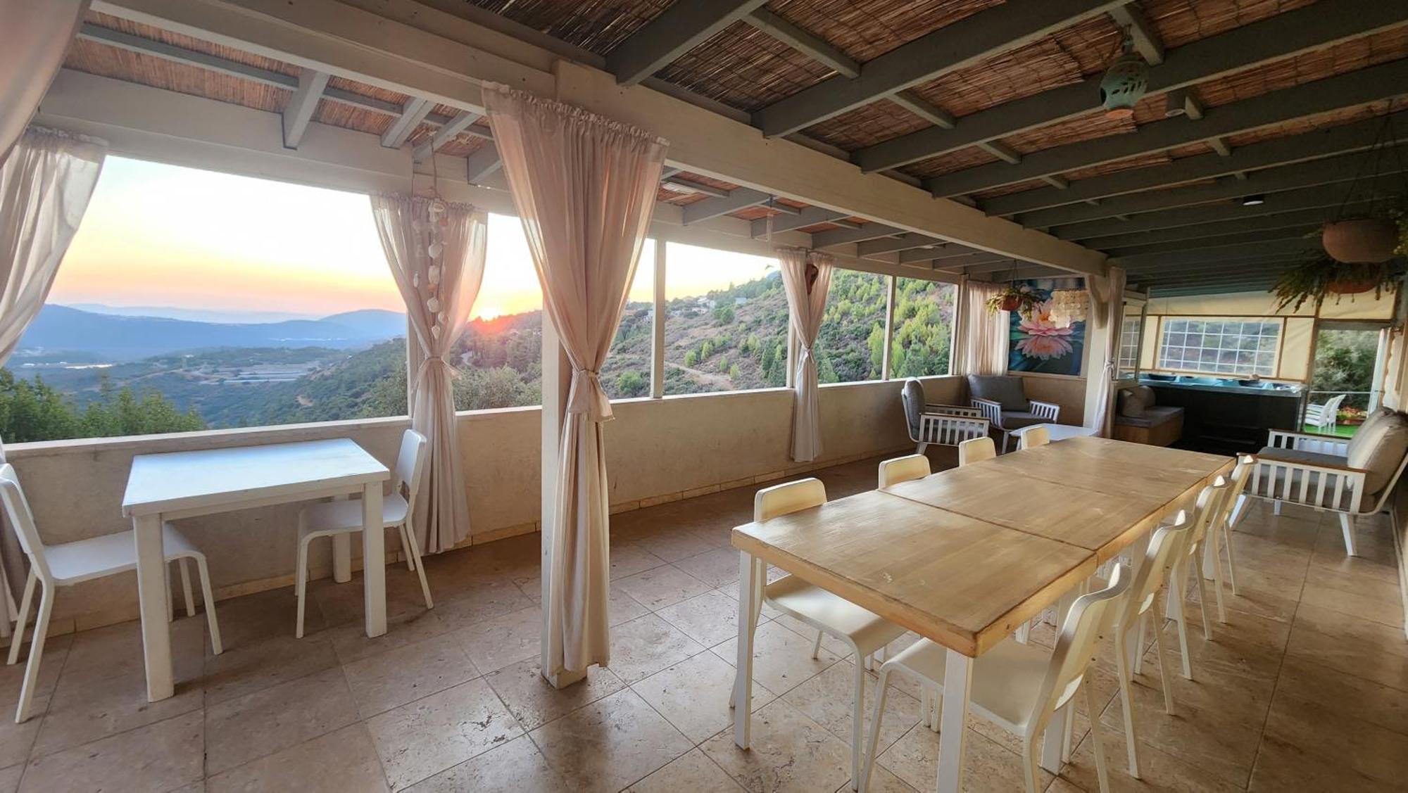 Dream Time Villa Амирим Екстериор снимка